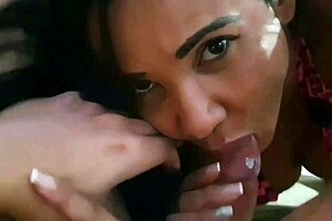 fat milf loves getting her pussy licked