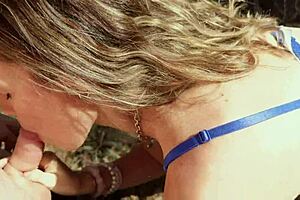 Je me fais baiser comme une chienne dans la forêt !