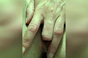 Wet pussy squirts creamy orgasm in solo closeups homemade