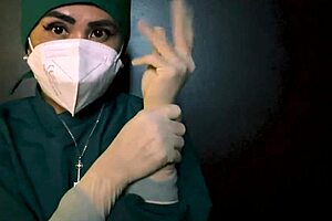 乳胶手套恋物支配。