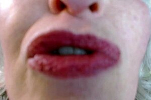 dawnskye1962 delivers kisses and verbal humiliation in roleplay for maliek