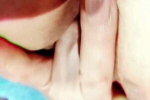 maturemons finger paints my shaved pussy in homemade exhibitionist fun 😏💦 amateurs watch closely