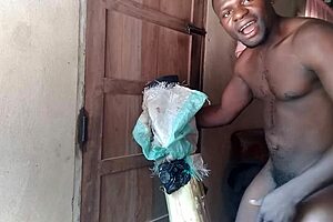 Valentine Cum Hard for Fans This Year! 💦