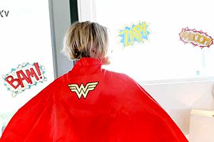 dee williams feels huge cock deepthroat.