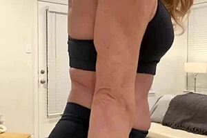 Muscle Flexing Housewife Solo