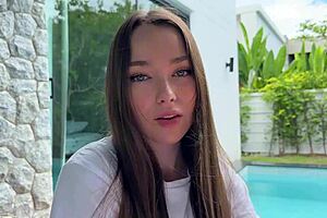 my stepmom lounges and fucks me 😏