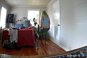 Hidden cam catches stepmom masturbating after shopping 😏