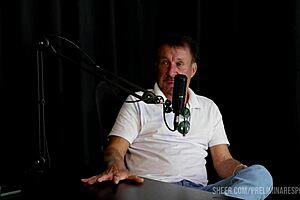 Carlos Urach's steamy podcast moments with Bia Hot and Pri Melancia.