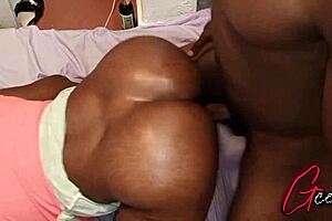 masseuse gives quickie with big cock foreplay