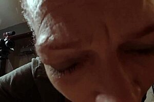 Facefuck friends stepmom for a debt