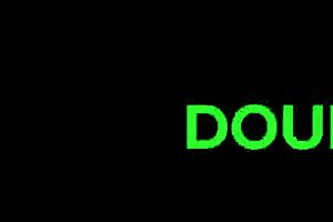 Naughty teens in bikinis team up for threesome with stepfather