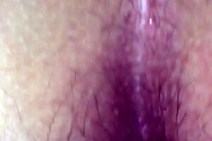 Little Taste of Mama's Big Booty!