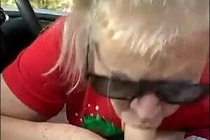 I'm hot mature milf sucking my best friend's big cock, but it's so monsterous i can barely handle it