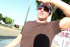 miley ann gets her pussy fucked live in a chat room