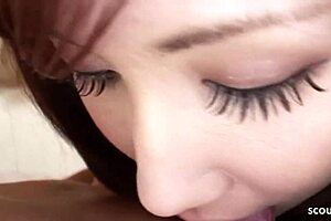 亚洲继母得到内射性爱