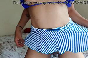 I'm fingering my pussy alone right now