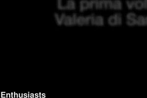 valeria enjoys blowjob with cum