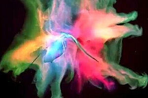 this milf in cancun flashes her tits and ass on the street.