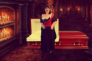 Fat Granny Vampyra With Big Natural Tits Gets Licked And Dicked To Supernatural Orgasm