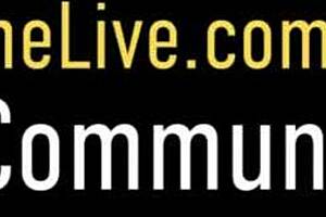 sunny lane fingers herself to a powerful orgasm