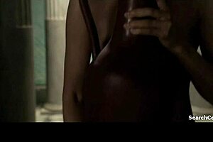 lucy lawless and katrina law in spartacus 😊