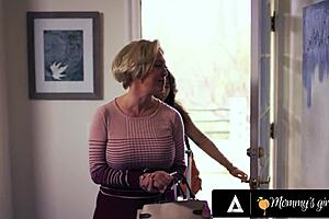 i let dee williams roughly discipline me with spanking and fingering