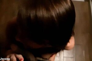 i am horny milf riley giving elevator bbc blowjob