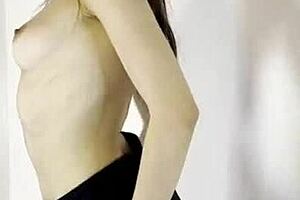 briseida myers performs rimming in stockings