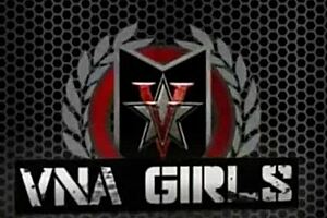 Milf Sara Jay masturbates her pussy then licks her fingers, showing off her bubble butt.