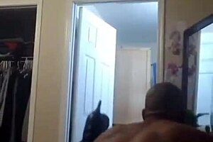 golli702 pounds baby momma's pussy