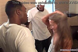 Giselle leon gets dicked behind dumpster 😈