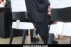 I'm chanel, squirting in family thanksgiving groupsex with stepson and stepdad