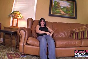 venessa squeezes in doggystyle deepthroat and rimjob