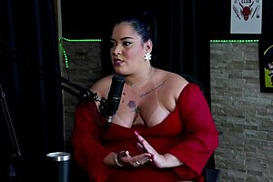 Pri Melancia orgasms easily in first menage, tries DP, guy faints