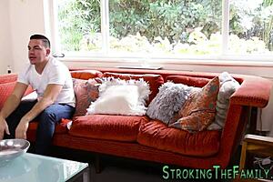 Cute teen giving blowjob in high definition.