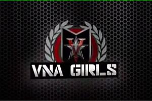 Kendra Cole and Penny Pax feel the glow after threesome pussy licking