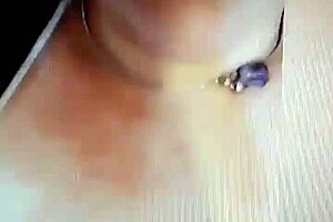 twetty says want some milf action?