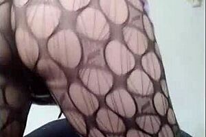 Real amateur Arab in hijab niqab masturbates to squirting orgasm on webcam while husband away.