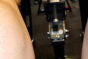 Conheci A Loira Da Buceta Inchada Na Academia