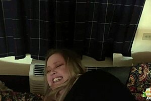 Peach Queenz BBW Threesome With Black Jesus 😍