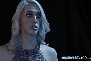 Lesbians squirt from milf's passionate licking