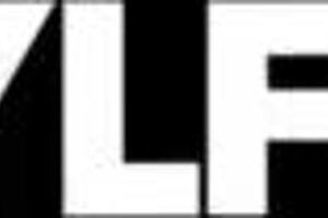 Crystal Rush Gives Blowjob In Kitchen Roleplay.