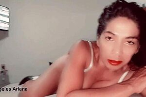 te dejas tentar por el diablo y me foll�s sin cond�n