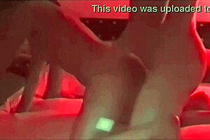 Madura Enfiestada Se Emputece Con Dos Pijas In Holiday Party Oral