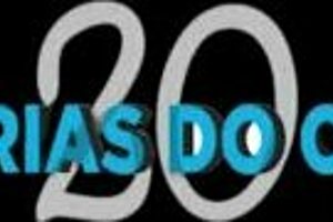 eating shaved pussy hidden from parents while riding cock 😏