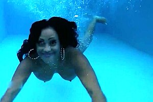 Edge Massages Cunnilingus