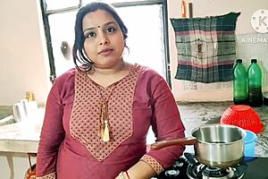 Indian Desi Bhabhi Fucking Hardcore With Devar!