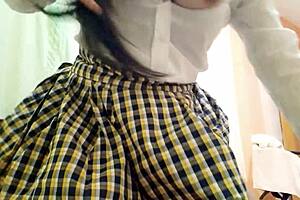 Asombrosa Mujer Erotica Hermosa Estudiante Tetona Hace Porno Casero Antes De Graduarse De Informatica Latina Caliente Sensual