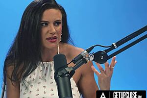 Up close look at Penny Barber's solo session in full scene