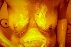 Sexy milf takes a slow mo shower, so horny 😏